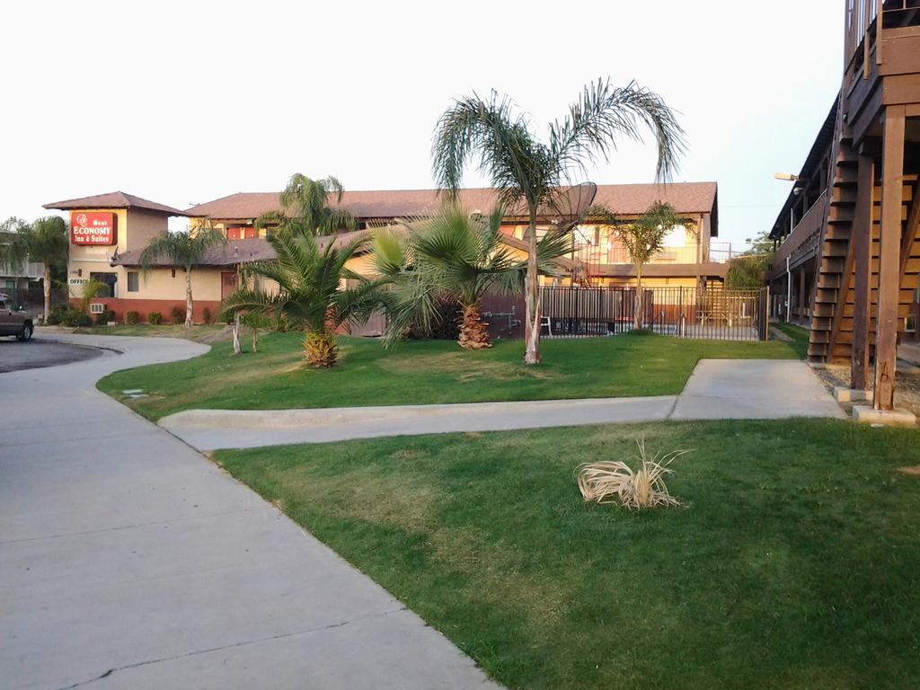 Best Economy Inn & Suites Bakersfield Exterior foto